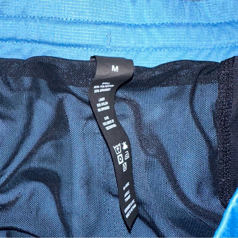 Ten Thousand Men’s Distance Shorts - Picture 7 of 7